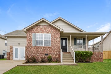 861 Pin Oak Dr Antioch, TN 37013